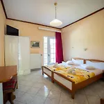 ξενοδοχειο παπαναγιωτου Neraïdochóri
