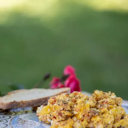 ξενοδοχειο παπαναγιωτου 2*