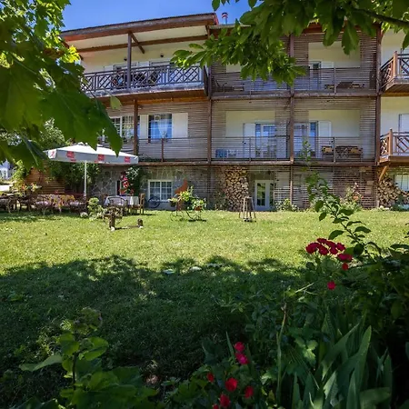 Hotel ξενοδοχειο παπαναγιωτου Neraïdochóri